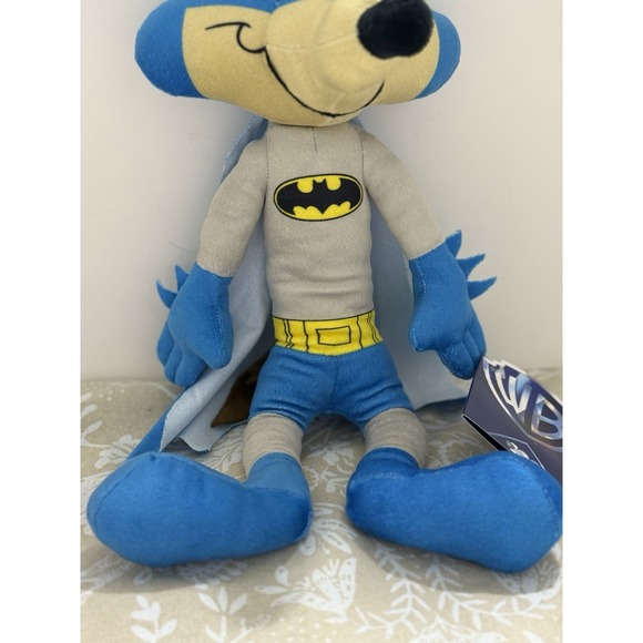 NWT‎ Wile E. Coyote Batman Costume Plush Warner Bros. 100th Anniversary Edition - Picture 3 of 6